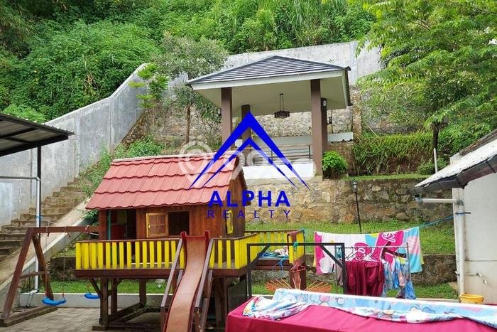 Jual Rumah Luas Megah Dengan View Cantik di Parongpong, Bandung Jual Rumah Luas Megah Dengan View Cantik di Parongpong, Bandung