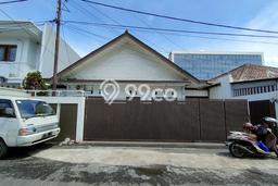 For Sale! Luxury House LT 372m2 Desain Modern di Pasir Kaliki For Sale! Luxury House LT 372m2 Desain Modern di Pasir Kaliki