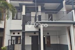 Disewakan Segera Rumah Kondisi Bagus di Kawasan Margahayu, Bandung Disewakan Segera Rumah Kondisi Bagus di Kawasan Margahayu, Bandung