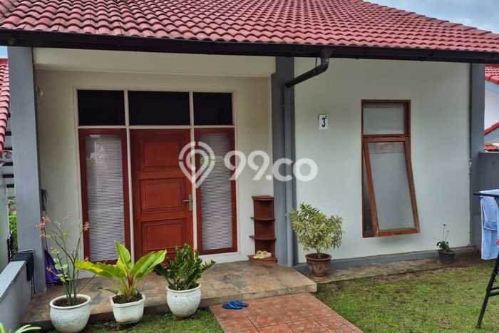 Disewakan segera hunian minimalis strategis 4 Kamar di Coblong, Bandung Disewakan segera hunian minimalis strategis 4 Kamar di Coblong, Bandung