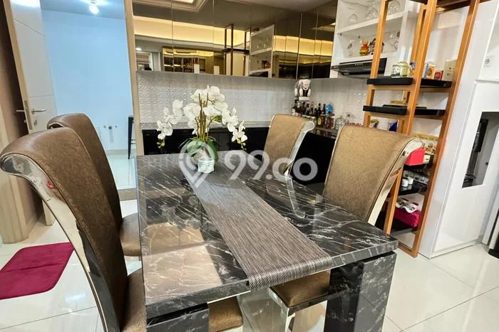 Apartemen Nyaman untuk Disewa, 3 Kamar di Surabaya Apartemen Nyaman untuk Disewa, 3 Kamar di Surabaya