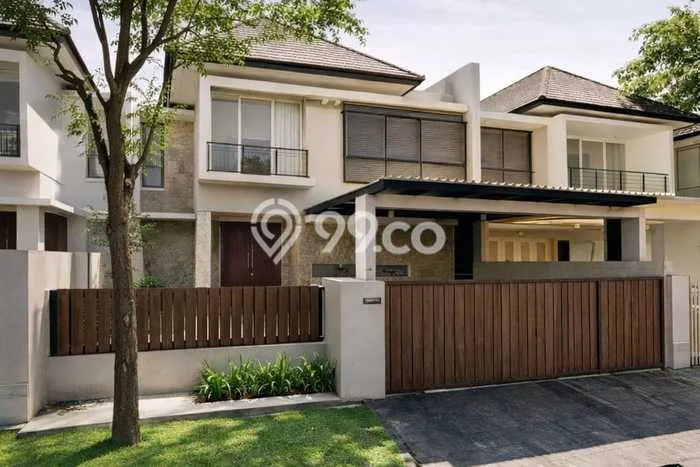 Rumah Luxury Modern Siap Huni di Mayjen Sungkono Surabaya Rumah Luxury Modern Siap Huni di Mayjen Sungkono Surabaya