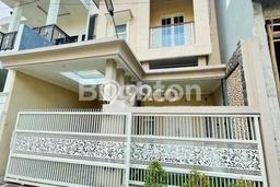 Hunian Cantik Minimalis Lb 170m2 di Lowokwaru, Malang Hunian Cantik Minimalis Lb 170m2 di Lowokwaru, Malang