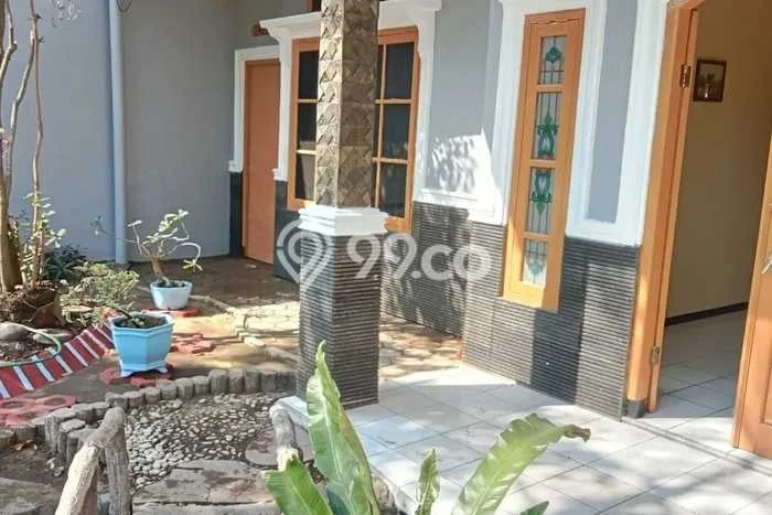 Rumah Modern 3 Kamar LT 150m2 di Sumbersari Rumah Modern 3 Kamar LT 150m2 di Sumbersari