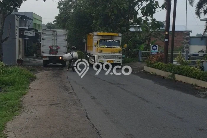 Tanah untuk Dijual Lokasi Pakis, Malang Luas 5000m2 AJB Tanah untuk Dijual Lokasi Pakis, Malang Luas 5000m2 AJB