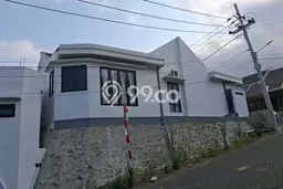 Rumah Strategis Modern Lb 92m2 di Wagir, Malang Rumah Strategis Modern Lb 92m2 di Wagir, Malang