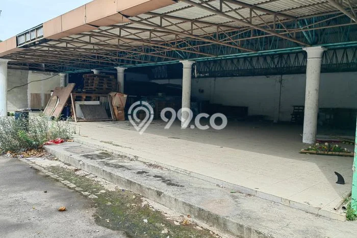 Unit Gudang Disewa Lokasi Cakung, Jakarta Timur Spesifikasi Luas Bangunan 1000m2 Unit Gudang Disewa Lokasi Cakung, Jakarta Timur Spesifikasi Luas Bangunan 1000m2