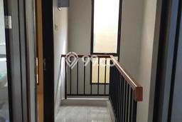 Dijual Hunian Rumah Nyaman 2 KT di Graha Raya, Tangerang Dijual Hunian Rumah Nyaman 2 KT di Graha Raya, Tangerang
