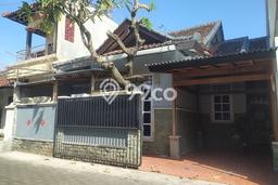 BEST DEAL! Rumah di Renon, 3 KT, Dekat Pusat Kota, Luas 110m² Bangunan 70m² BEST DEAL! Rumah di Renon, 3 KT, Dekat Pusat Kota, Luas 110m² Bangunan 70m²