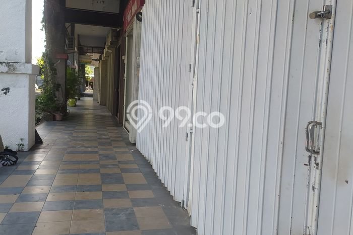 Ruko Disewakan di Danginpuri Kelod, Luas 200m², Area Strategis, Siap Operasi Ruko Disewakan di Danginpuri Kelod, Luas 200m², Area Strategis, Siap Operasi