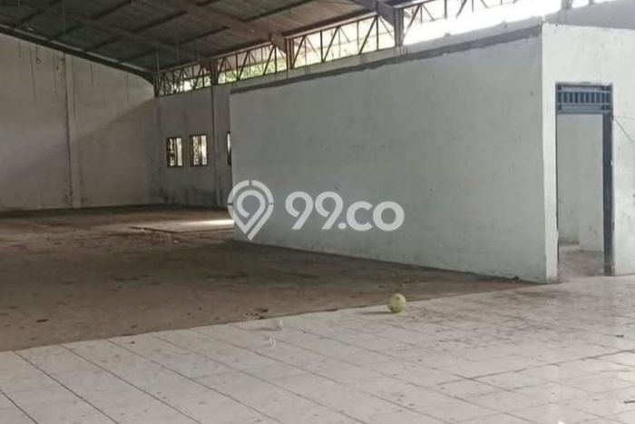 Gudang Kawasan Strategis di , Luas 1660m2m², Lokasi Strategis Gudang Kawasan Strategis di , Luas 1660m2m², Lokasi Strategis