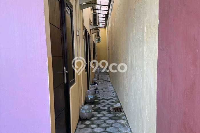 Rumah Kost untuk Dijual di Kutisari Punya 9 Kamar Rumah Kost untuk Dijual di Kutisari Punya 9 Kamar
