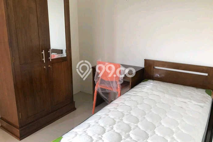 Unit Kost Dijual di Kawasan Sukolilo Surabaya dengan 7 KT Unit Kost Dijual di Kawasan Sukolilo Surabaya dengan 7 KT