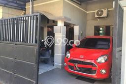 Jual Rumah Bagus Siap Huni LB 127m2 di Sukolilo, Surabaya Jual Rumah Bagus Siap Huni LB 127m2 di Sukolilo, Surabaya