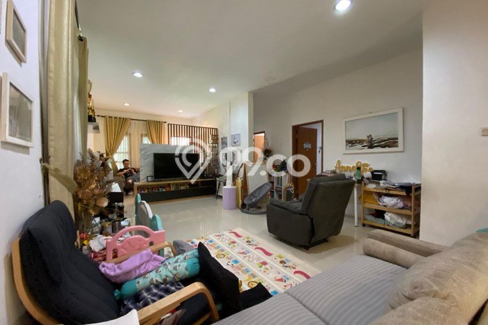 Rumah di Sukajadi, Bandung, LT 500m2m² LB 150m2m² Rumah di Sukajadi, Bandung, LT 500m2m² LB 150m2m²