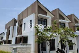 Rumah Mewah LT 126m2m² / LB 111m2m² di Kompleks Perumahan Bandung Kota, Bandung Rumah Mewah LT 126m2m² / LB 111m2m² di Kompleks Perumahan Bandung Kota, Bandung