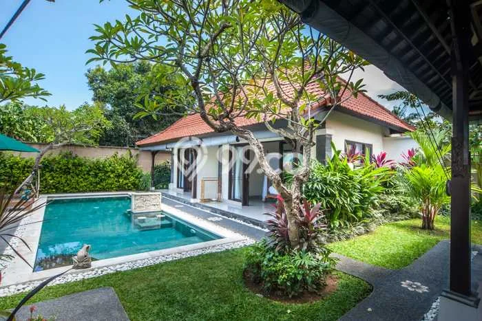 FOR SALE! Vila di , Area 400m2m², Posisi Strategis FOR SALE! Vila di , Area 400m2m², Posisi Strategis