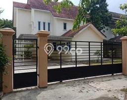 Rumah Kawasan Batam Centre, LT 940m², LB 400m² Rumah Kawasan Batam Centre, LT 940m², LB 400m²