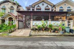Rumah Premium kawasan Batam Centre, 4 KT, Area Nyaman, LT 162m² Bangunan 220m² Rumah Premium kawasan Batam Centre, 4 KT, Area Nyaman, LT 162m² Bangunan 220m²