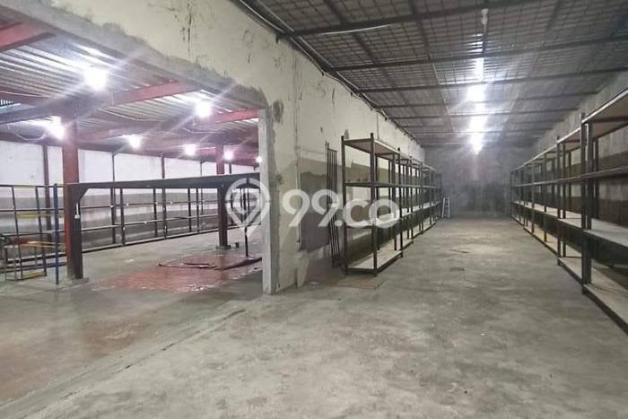 AREA SUPER PREMIUM! Gudang di Sei Panas, Luas 1100m², Area Bisnis AREA SUPER PREMIUM! Gudang di Sei Panas, Luas 1100m², Area Bisnis