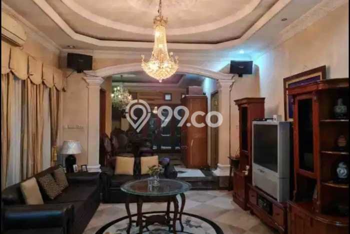 Jarang Ada! Rumah Sewa 6 Kamar Bagus Siap Huni Rawamangun Jarang Ada! Rumah Sewa 6 Kamar Bagus Siap Huni Rawamangun