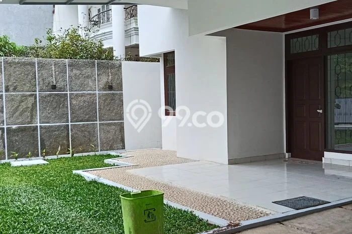 Rumah Cantik Siap Pakai Di Duren Sawit Luas 900m2 Aman Rumah Cantik Siap Pakai Di Duren Sawit Luas 900m2 Aman