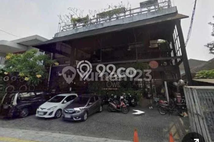 Ruko disewakan di Tebet Jakarta Selatan dengan luas bangunan 700m2 Ruko disewakan di Tebet Jakarta Selatan dengan luas bangunan 700m2