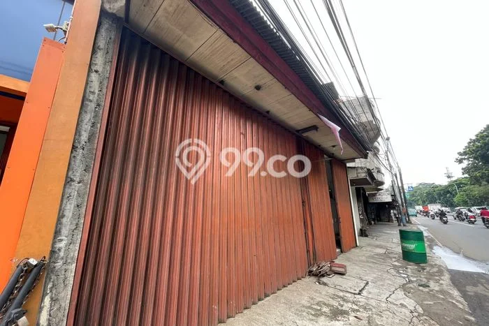 Ruko Komersial Disewakan di Kramat Jati Jakarta Timur Luas 300m2 Ruko Komersial Disewakan di Kramat Jati Jakarta Timur Luas 300m2