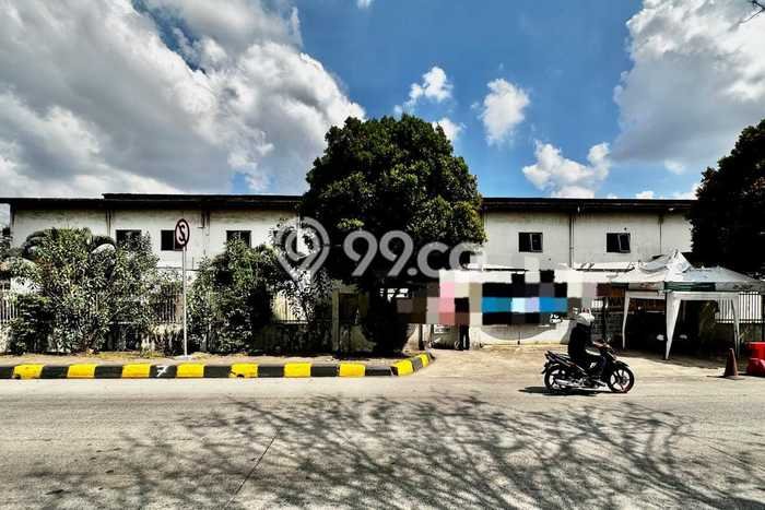 Unit Gudang Paling Strategis di Pulo Gadung Jakarta Timur dengan LB 5379m2 Unit Gudang Paling Strategis di Pulo Gadung Jakarta Timur dengan LB 5379m2