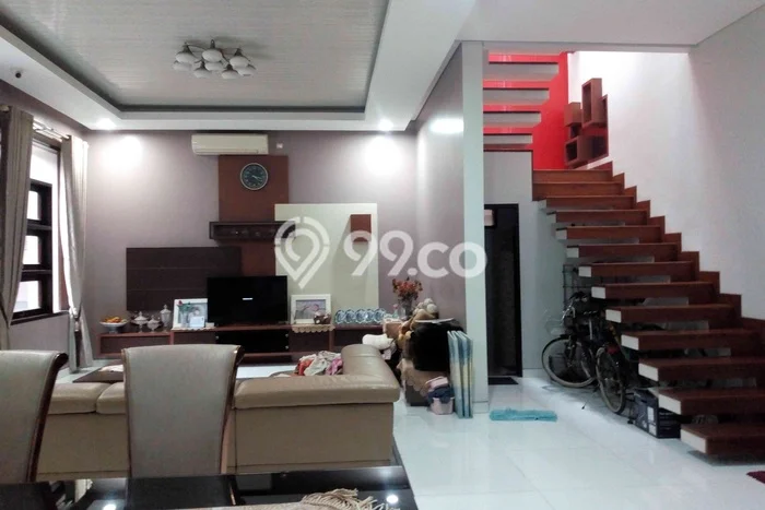 Rumah Mewah Dijual LT 320m2 di Kiaracondong, Bandung Rumah Mewah Dijual LT 320m2 di Kiaracondong, Bandung
