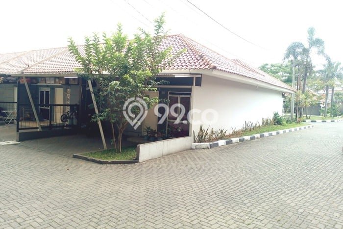 For Sale Rumah 2 Kamar Lokasi Ideal Bagus dan Strategis di Padalarang For Sale Rumah 2 Kamar Lokasi Ideal Bagus dan Strategis di Padalarang
