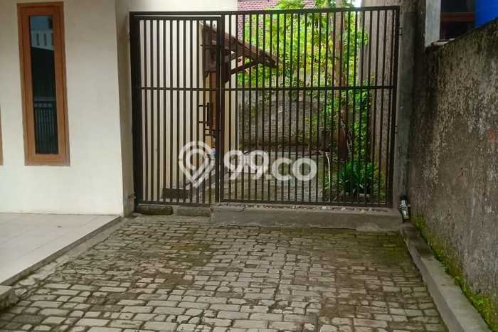 Rumah Modern Cantik 2 KT Bisa Langsung Pindah di Rancasari Rumah Modern Cantik 2 KT Bisa Langsung Pindah di Rancasari