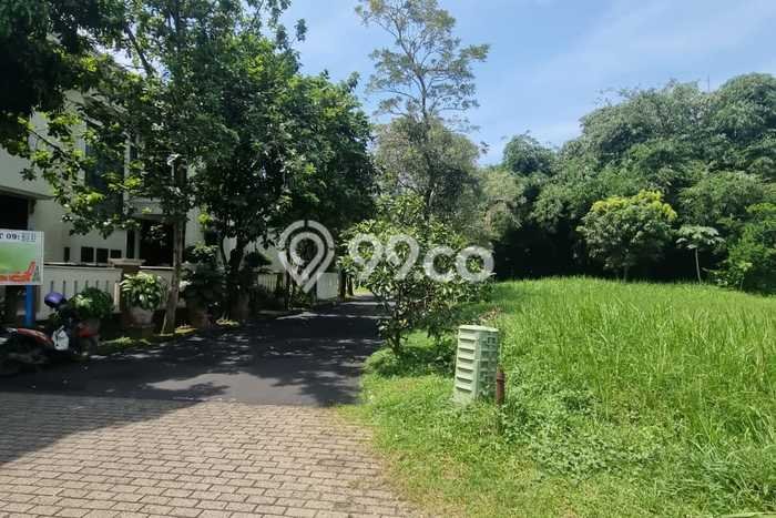 Tanah di BSD, Tangerang Selatan Luas 363m2 Dijual Segera Tanah di BSD, Tangerang Selatan Luas 363m2 Dijual Segera