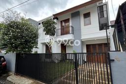 Best Deal Hunian Mewah Ideal dan Luas di Kebon Jeruk, Jakarta Barat Best Deal Hunian Mewah Ideal dan Luas di Kebon Jeruk, Jakarta Barat