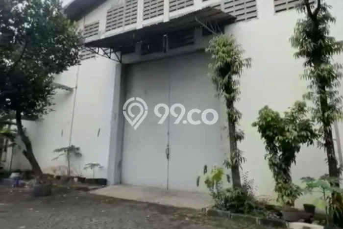 Gudang disewakan di Cikupa Tangerang dengan luas bangunan 700m2 Gudang disewakan di Cikupa Tangerang dengan luas bangunan 700m2