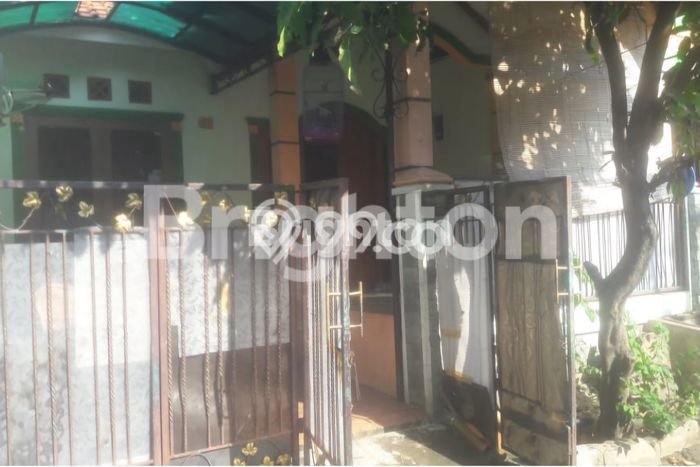 SPECIAL RATE! Rumah di Citayam, 1 KM, Lingkungan Sejuk, Luas 72m² Bangunan 70m² SPECIAL RATE! Rumah di Citayam, 1 KM, Lingkungan Sejuk, Luas 72m² Bangunan 70m²