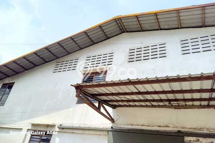 Disewakan Gudang Bisnis di Dayeuhkolot Bandung Harga Sewa Menarik Bisa Nego Disewakan Gudang Bisnis di Dayeuhkolot Bandung Harga Sewa Menarik Bisa Nego