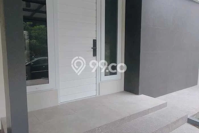 Rumah Luxury Modern Siap Huni di BSD Delatinos Tangerang Rumah Luxury Modern Siap Huni di BSD Delatinos Tangerang