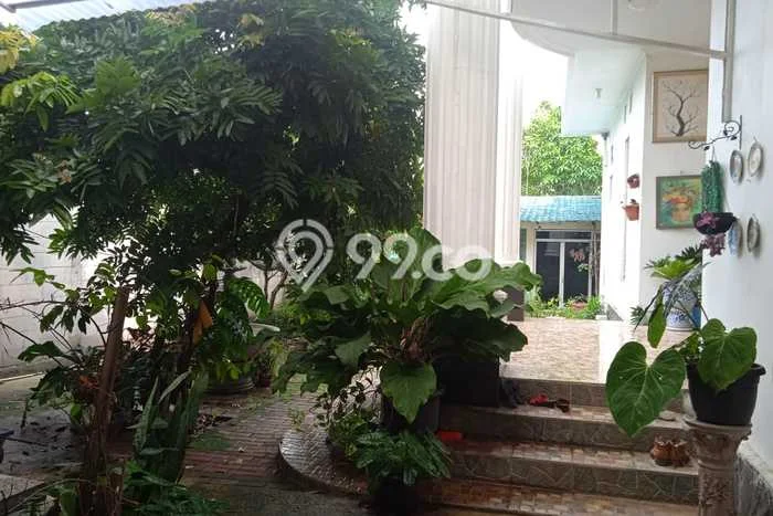 Rumah Besar 2 Lt 4 Bangunan Rumah Usaha Kantor Dekat Cilandak Rumah Besar 2 Lt 4 Bangunan Rumah Usaha Kantor Dekat Cilandak