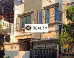 DIJUAL CEPAT! Rumah Modern area , Jakarta Utara, LT 103m2m² LB 188m2m² NEGO! DIJUAL CEPAT! Rumah Modern area , Jakarta Utara, LT 103m2m² LB 188m2m² NEGO!