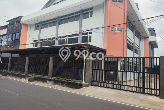 Komersial Dijual di Prime Area Jakarta Pusat Luas 2600m2 Komersial Dijual di Prime Area Jakarta Pusat Luas 2600m2