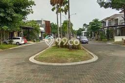 Tanah Strategis Dijual di BSD Tangerang Selatan 521m2 Tanah Strategis Dijual di BSD Tangerang Selatan 521m2