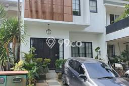 Rumah Mewah Dijual LT 112m2 di BSD, Tangerang Selatan Rumah Mewah Dijual LT 112m2 di BSD, Tangerang Selatan