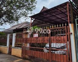 EXCLUSIVE OFFER! Rumah kawasan BSD Nusaloka, 3 KM, Lingkungan Elite, Luas 250m² LB 200m² EXCLUSIVE OFFER! Rumah kawasan BSD Nusaloka, 3 KM, Lingkungan Elite, Luas 250m² LB 200m²