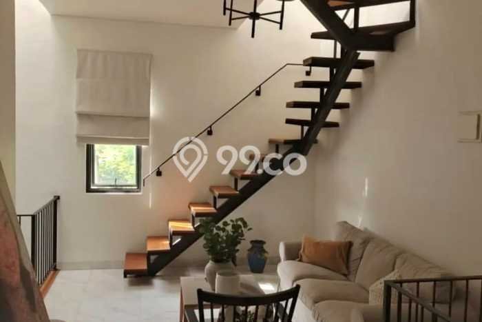 Rumah Mewah Dijual LT 112m2 di BSD, Tangerang Selatan Rumah Mewah Dijual LT 112m2 di BSD, Tangerang Selatan