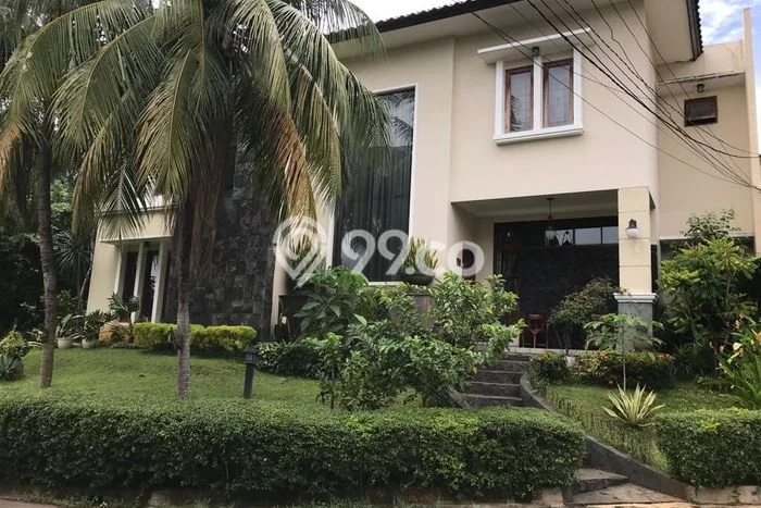 Siap Huni Rumah Mewah 6 Kamar di Pasar Minggu Dekat ke Mana Pun Siap Huni Rumah Mewah 6 Kamar di Pasar Minggu Dekat ke Mana Pun