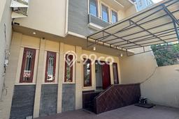 Siap Huni Hunian Elit 4 Kamar di Kelapa Gading Dekat ke Mana Pun Siap Huni Hunian Elit 4 Kamar di Kelapa Gading Dekat ke Mana Pun
