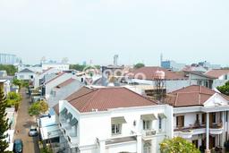 Rumah LT 255m² Akses Transportasi Umum di Kelapa Gading, Jakarta Utara Rumah LT 255m² Akses Transportasi Umum di Kelapa Gading, Jakarta Utara