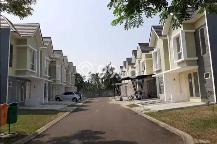 Jual Rumah Bagus Siap Huni LB 65m2 di Setu, Tangerang Selatan Jual Rumah Bagus Siap Huni LB 65m2 di Setu, Tangerang Selatan