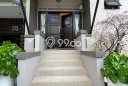 Ready to Use! Luxury House LT 286m2 Desain Modern di BSD Puspita Loka Ready to Use! Luxury House LT 286m2 Desain Modern di BSD Puspita Loka